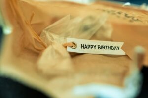 Geschenkideen zum Geburtstag hübsch verpackt
